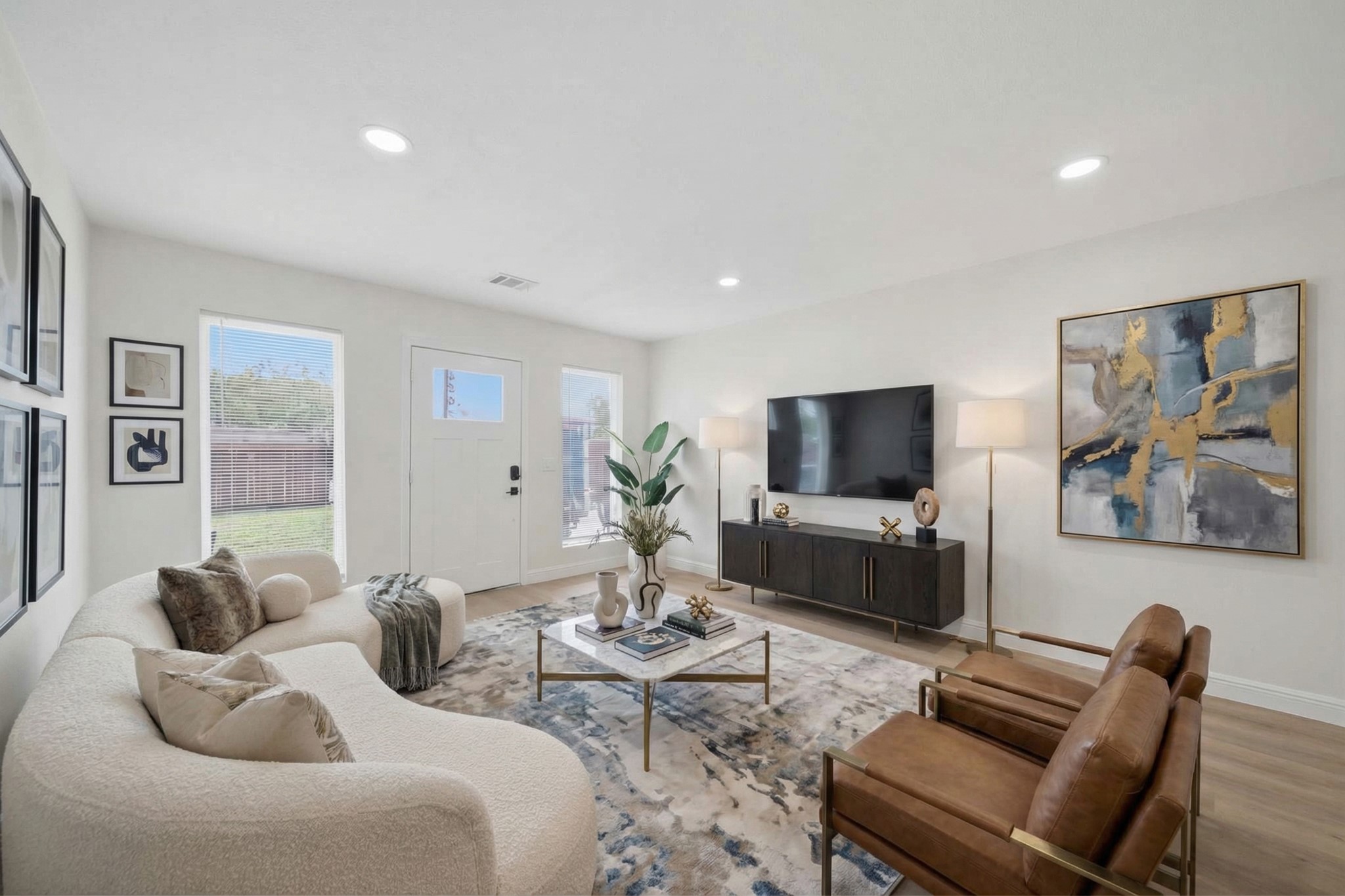 5207 Enyart Street Houston, TX 77021 - Photo 9 of 39 Virtually staged