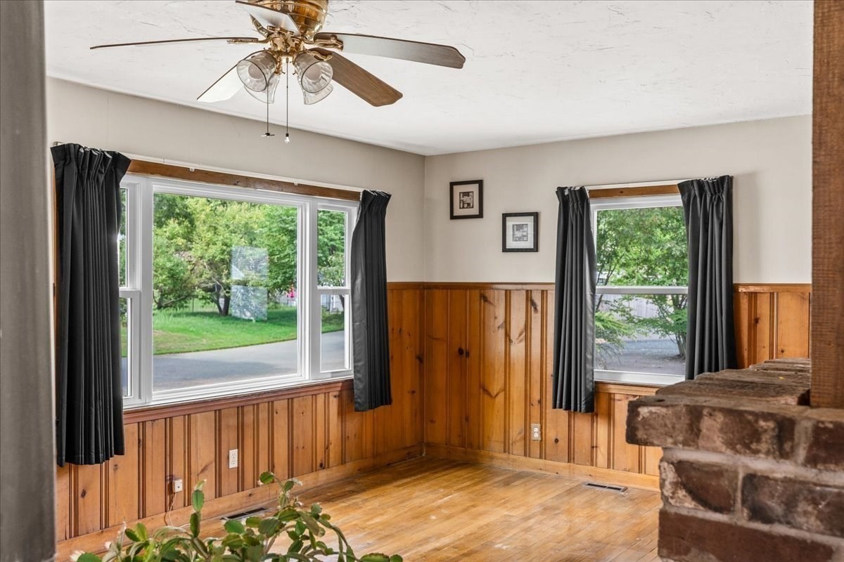 20 Mayflower Road Norton, MA 02766 - Photo 5 of 19 Gallery Image 5