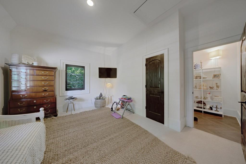 950 Jones Road Roswell, GA 30075 - Photo 28 of 62