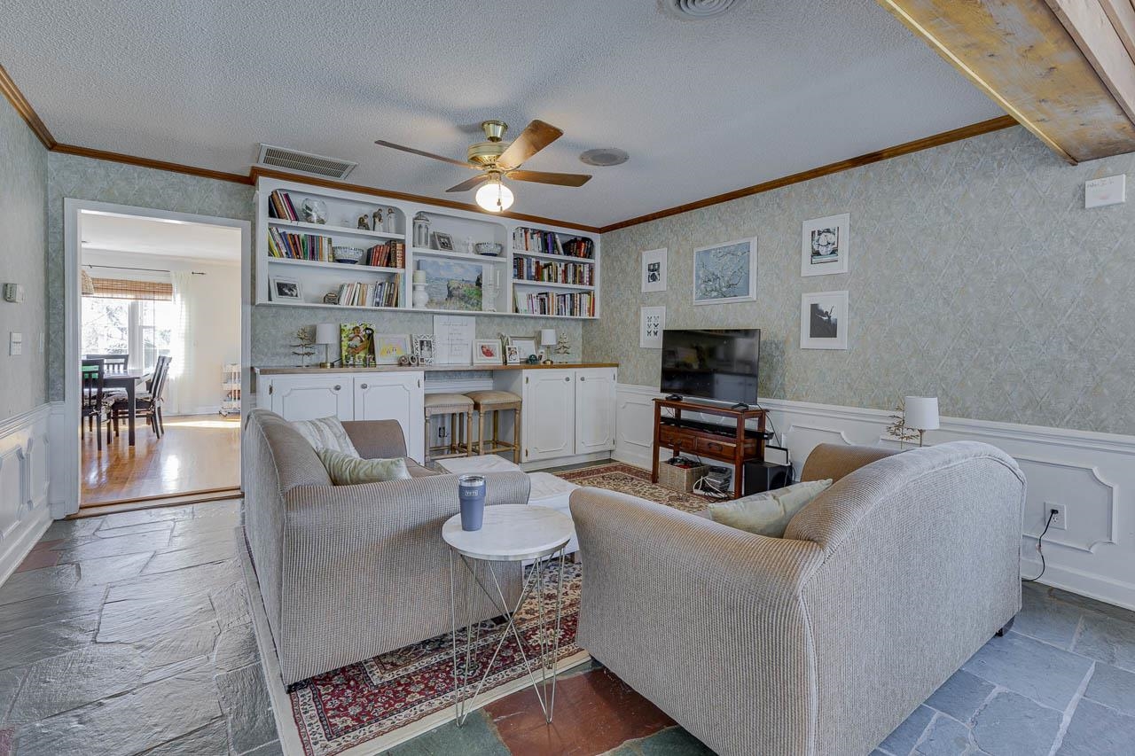 136 Club Drive Simpsonville, SC 29681 - Photo 13 of 46