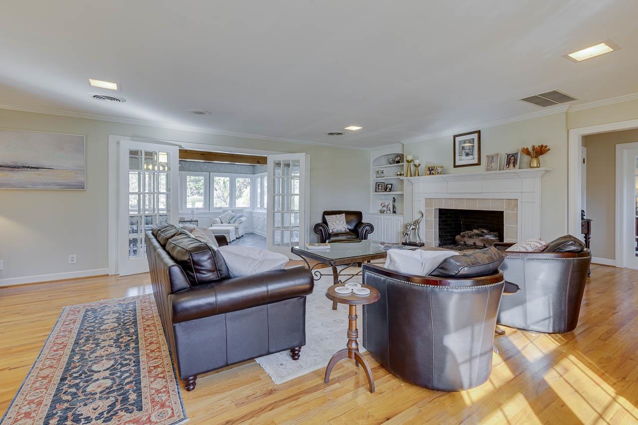 136 Club Drive Simpsonville, SC 29681 - Photo 9 of 46