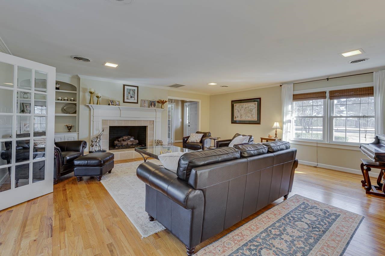 136 Club Drive Simpsonville, SC 29681 - Photo 10 of 46