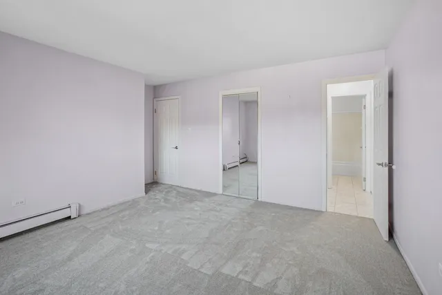 $225,000 | 8905 Knight Avenue, Unit 211, Des Plaines, IL 60016