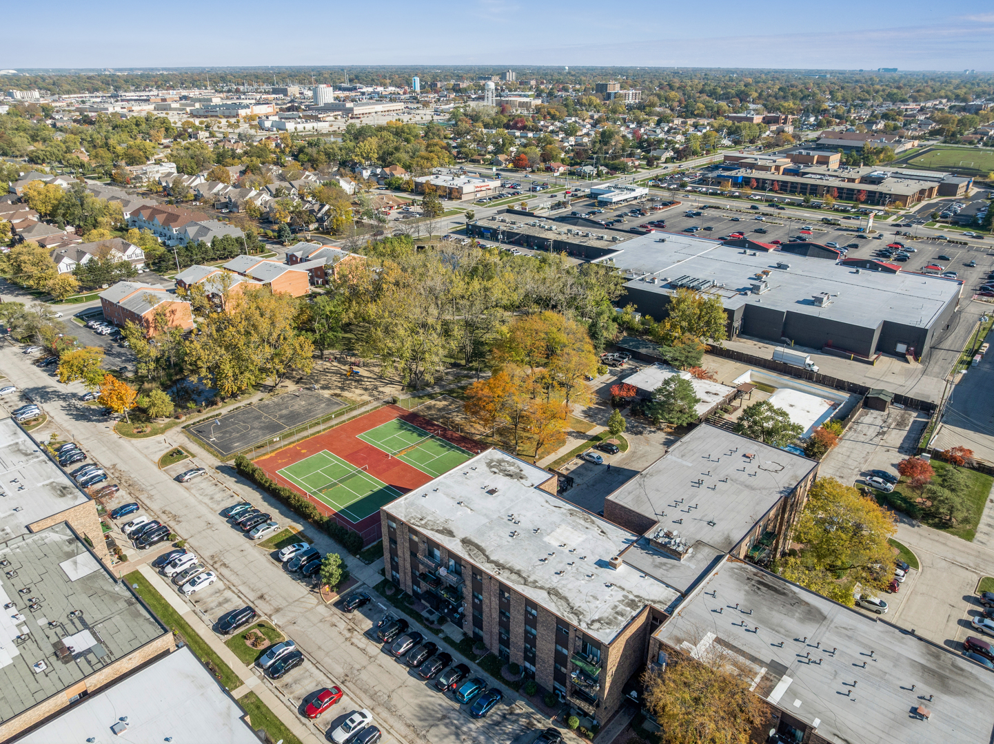 8905 Knight Avenue, Unit 211 Des Plaines, IL 60016 - Photo 24 of 24 an aerial view of a city