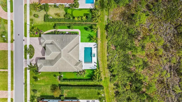 $3,999,990 | 20063 Southeast Gallberry Drive, Jupiter, FL 33458