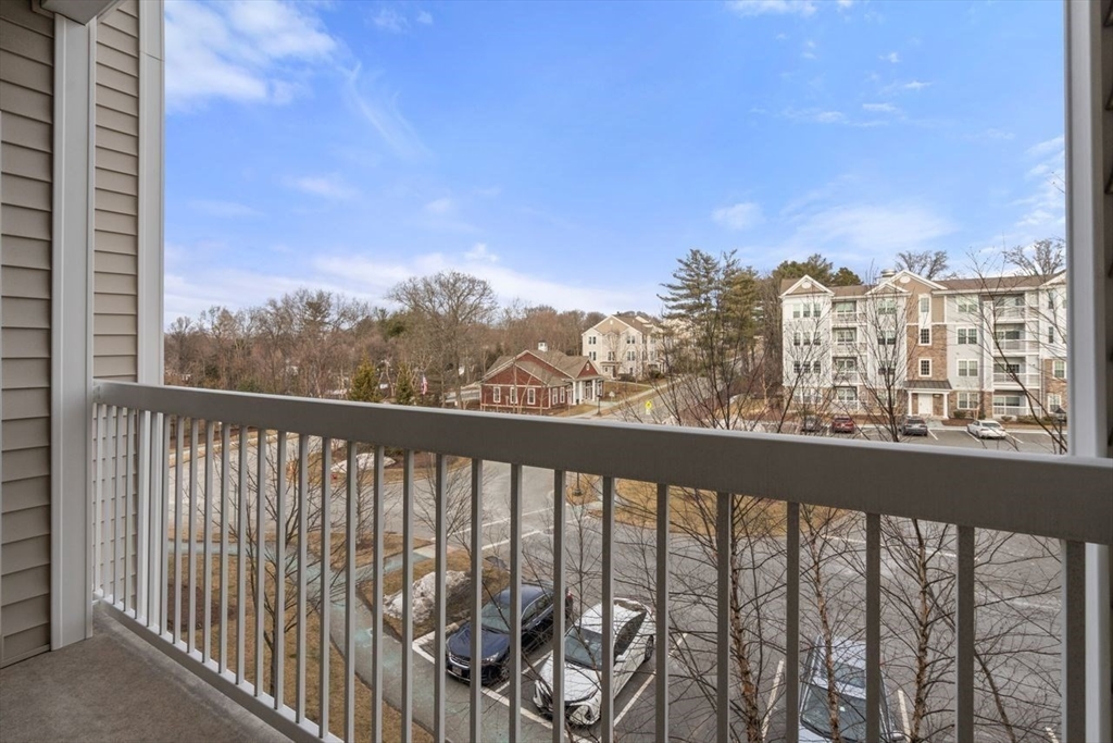 9 Abigail Way, Unit 3002 Reading, MA 01867 - Photo 12 of 20