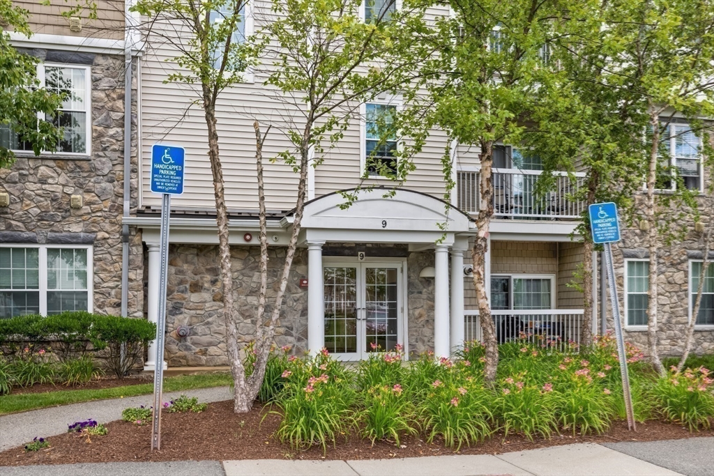 9 Abigail Way, Unit 3002 Reading, MA 01867 - Photo 14 of 20
