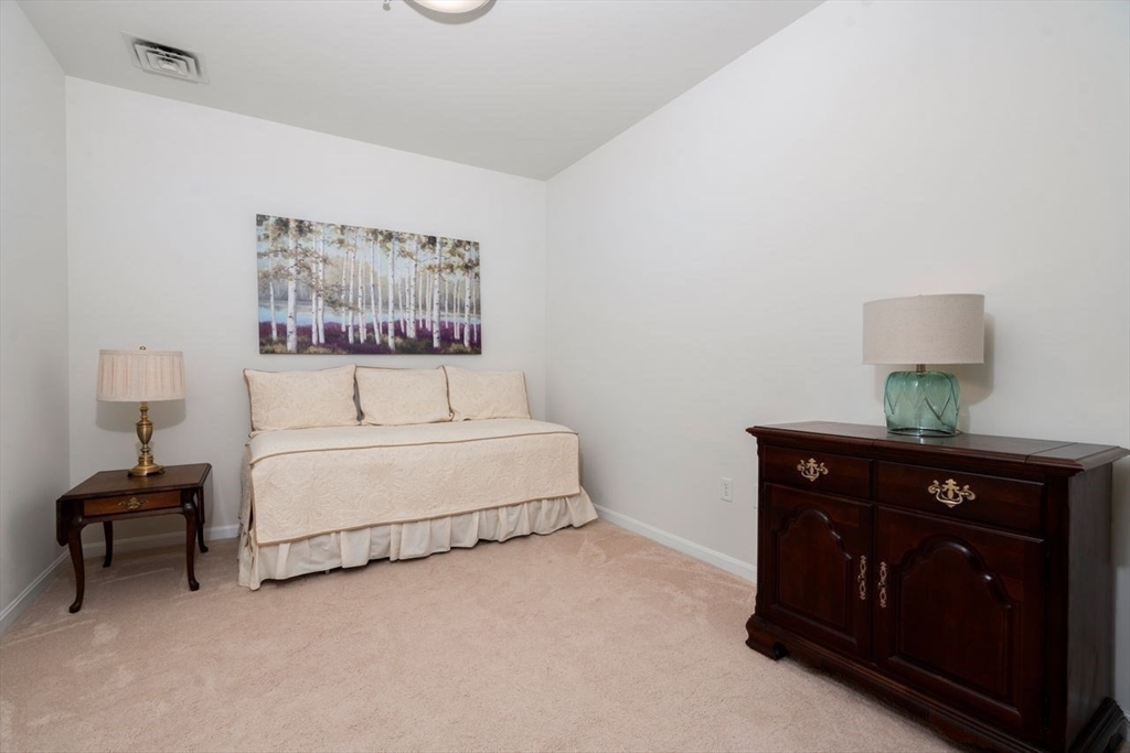 9 Abigail Way, Unit 3002 Reading, MA 01867 - Photo 6 of 20