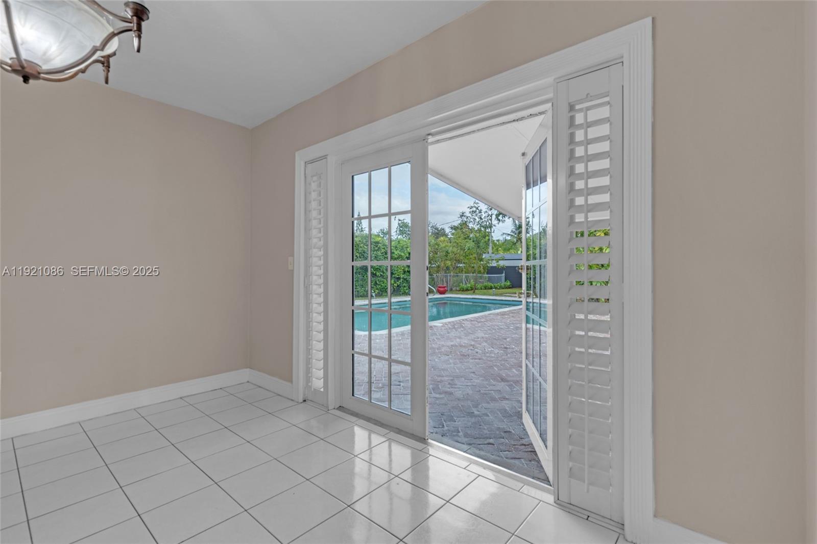 9400 Southwest 193rd Drive, Unit 9400 Cutler Bay, FL 33157 - Photo 31 of 42 a view of room with window