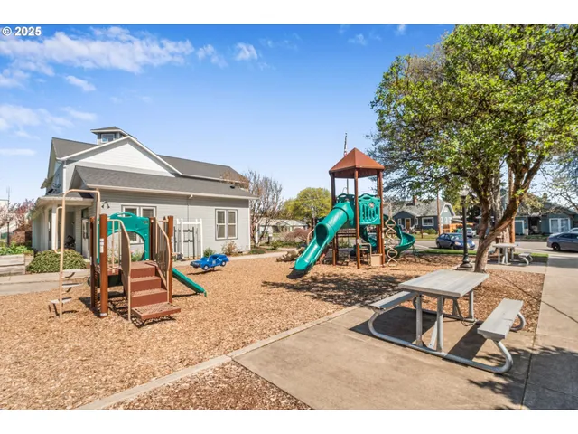 $562,400 | 33370 Southwest Rokin Way, Scappoose, OR 97056