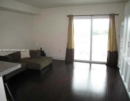 $2,000 | 2740 Southwest 28th Terrace, Unit 503, Miami, FL 33133