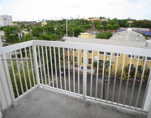 2740 Southwest 28th Terrace, Unit 503 Miami, FL 33133 - Photo 8 of 19
