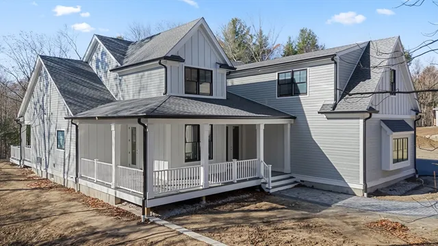 $1,099,900 | 279 South E Main Street, Unit LOT 2, Douglas, MA 01516