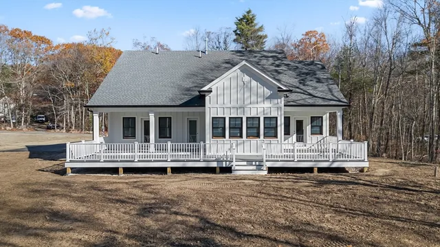 $1,099,900 | 279 South E Main Street, Unit LOT 2, Douglas, MA 01516