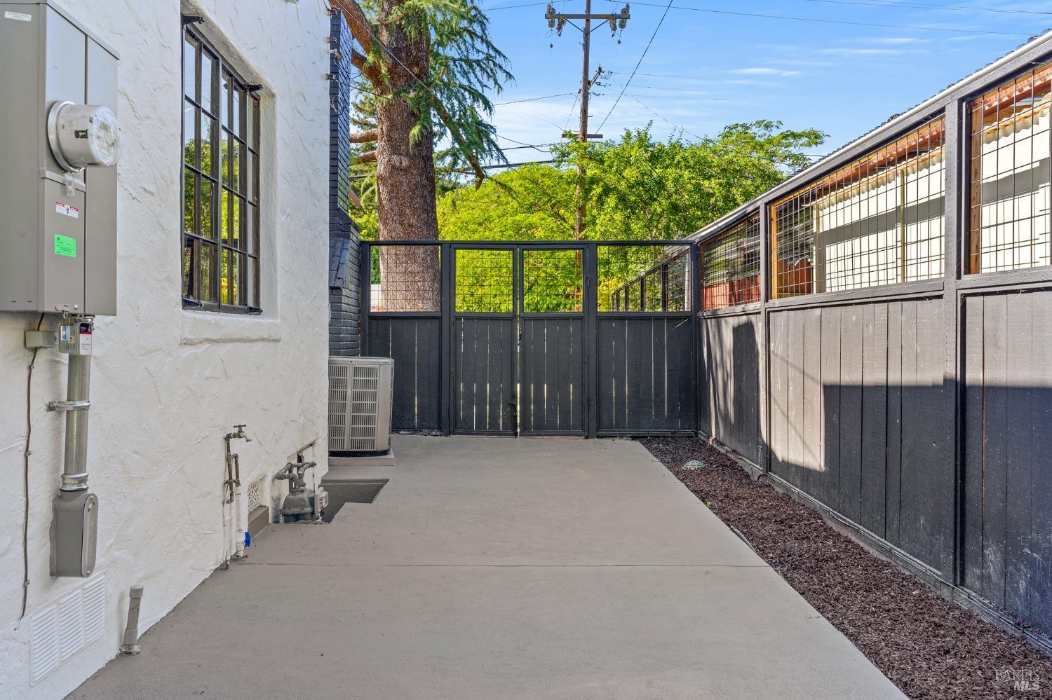 93 Cascade Drive Fairfax, CA 94930 - Photo 58 of 61