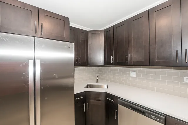$2,100 | 4117 South Michigan Avenue, Unit GN, Chicago, IL 60653