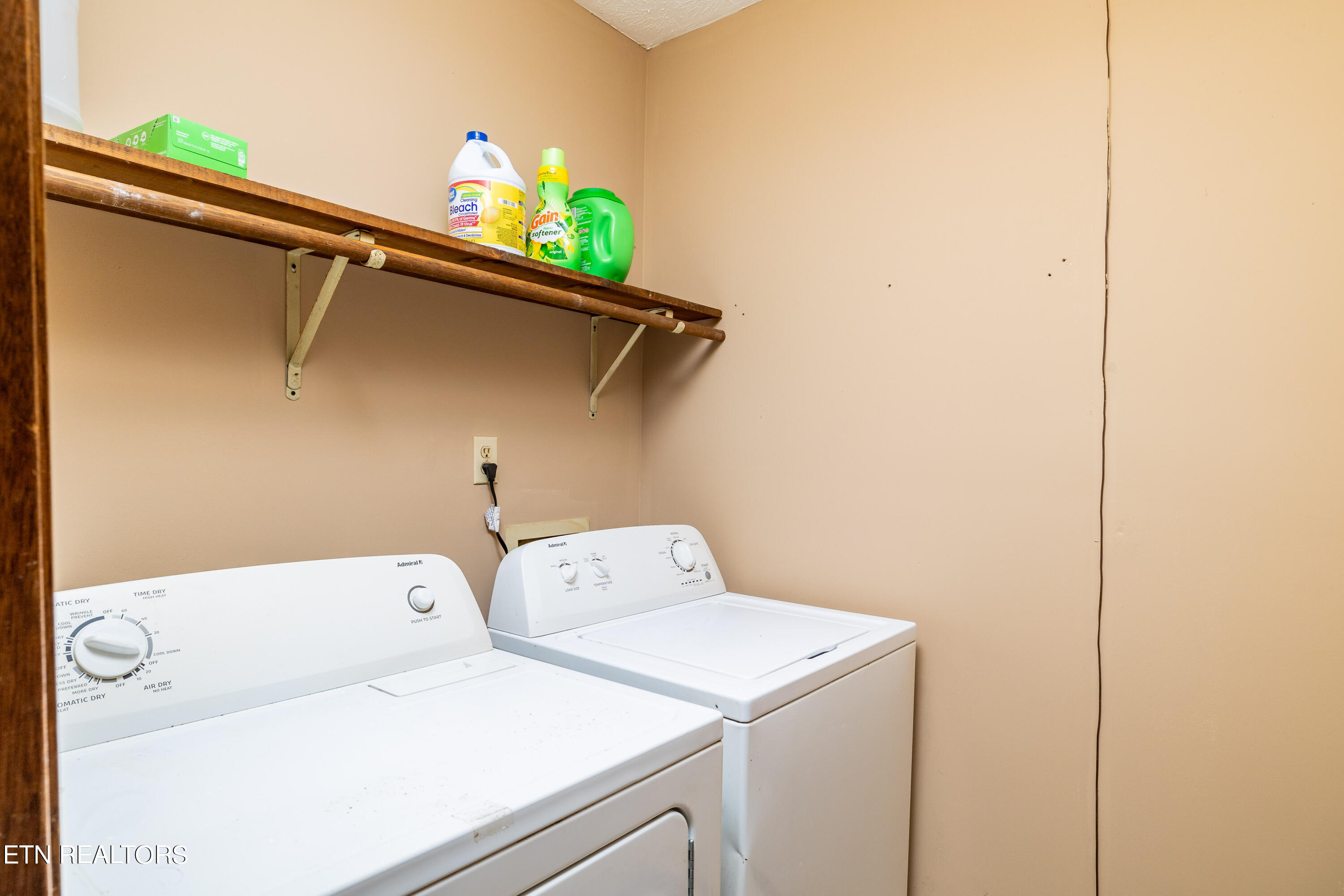 1921 Harris Road Knoxville, TN 37924 - Photo 22 of 45 1921Harrisrd-11