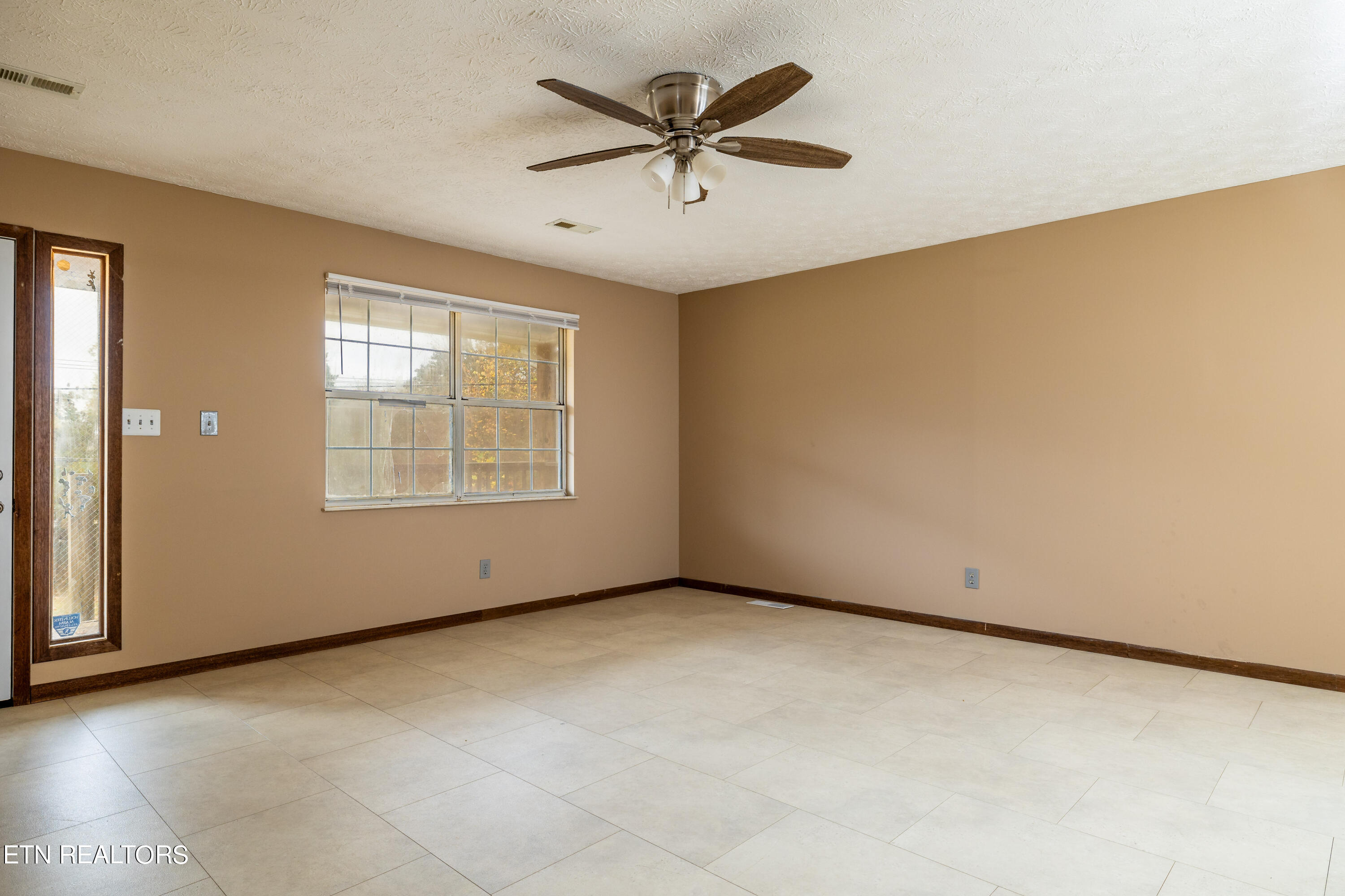 1921 Harris Road Knoxville, TN 37924 - Photo 10 of 45 1921Harrisrd-2