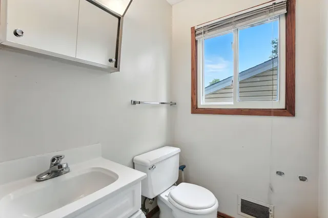 $495,000 | 515 Shadyside Circle, Hopkins, MN 55343