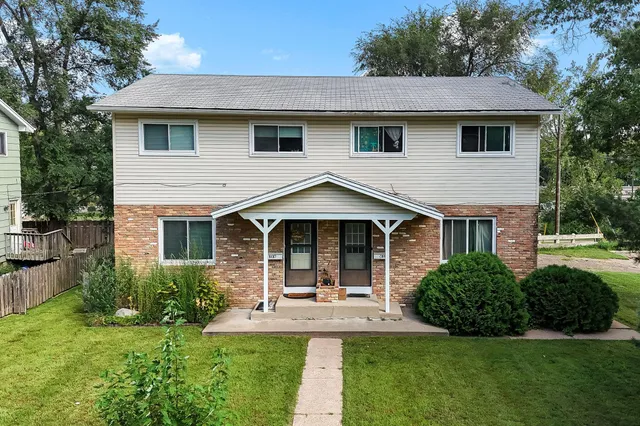 $495,000 | 515 Shadyside Circle, Hopkins, MN 55343