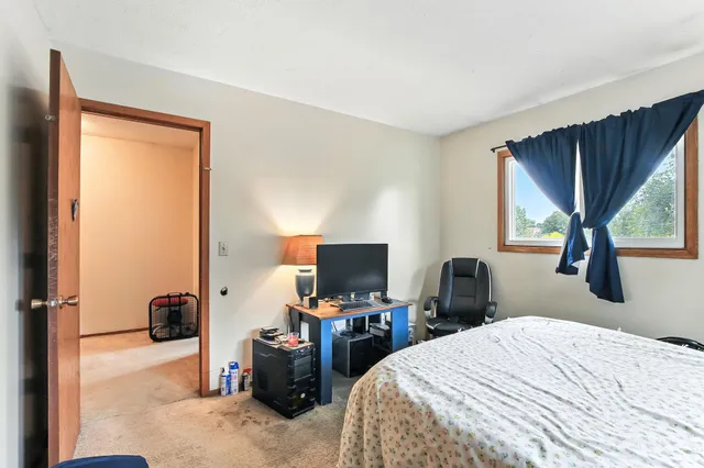 $495,000 | 515 Shadyside Circle, Hopkins, MN 55343