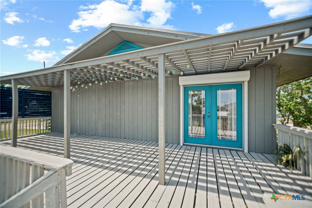 115 West Adams Street Port O'Connor, TX 77982 - Photo 27 of 35