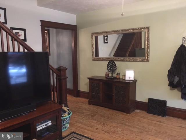 154 Front Street Lititz, PA 17543 - Photo 3 of 6 Gallery Image 3