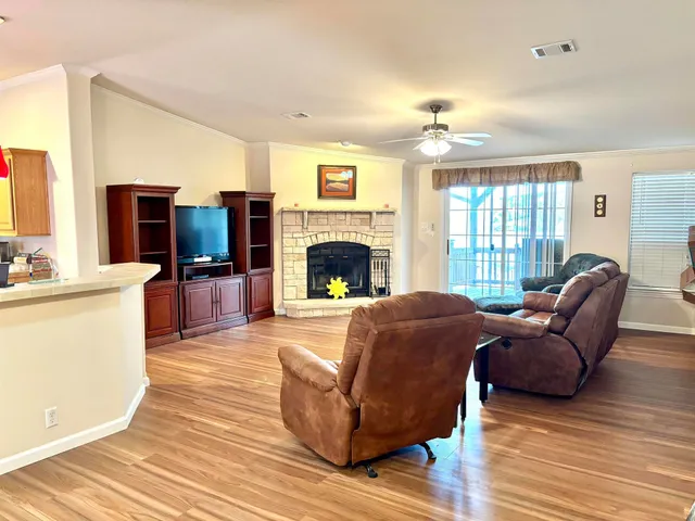 $249,500 | 701 County Road 3170, Colmesneil, TX 75938