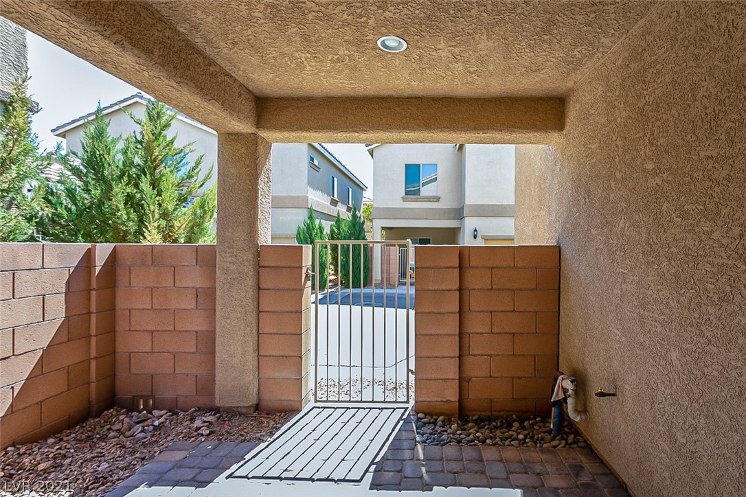 9544 Alma Ridge Avenue Las Vegas, NV 89178 - Photo 6 of 18