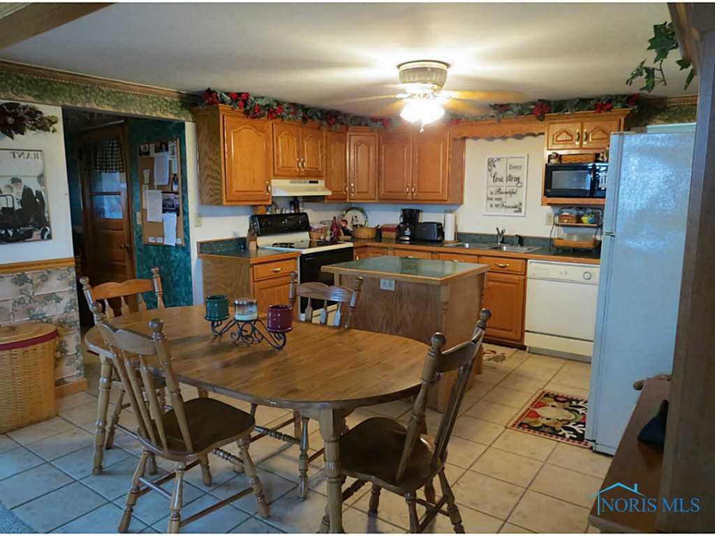 1019 Emerald Road Paulding, OH 45879 - Photo 3 of 9 Gallery Image 3