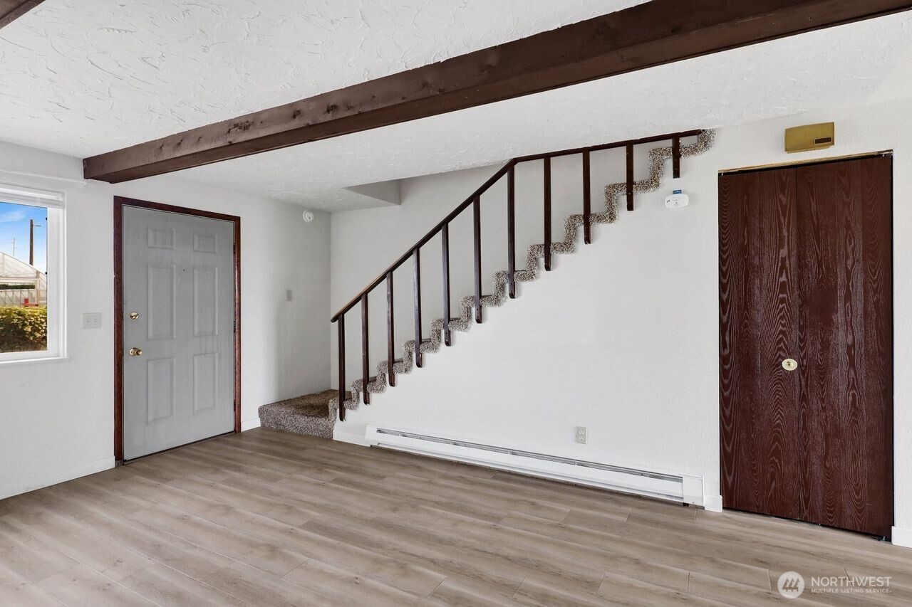 211 Maple Street Lynden, WA 98264 - Photo 20 of 36