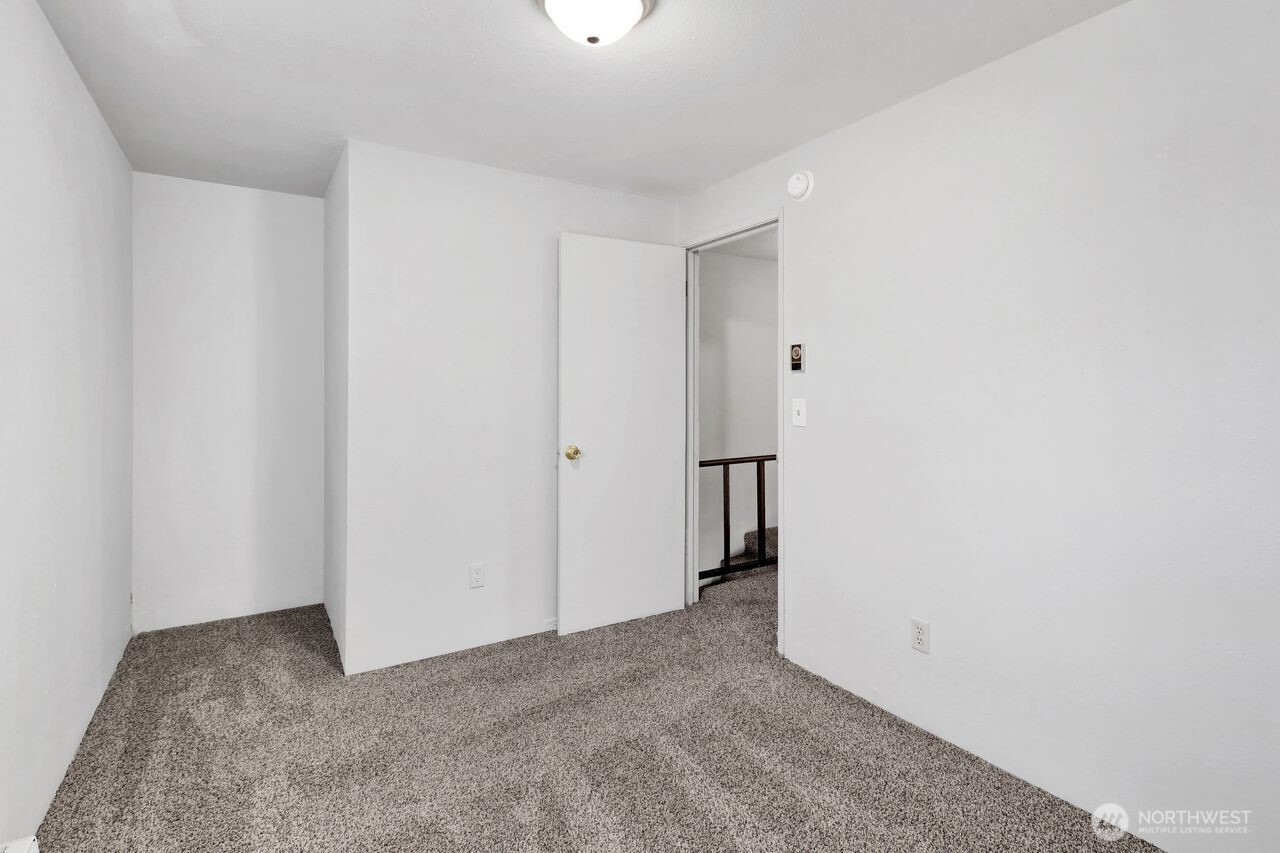 211 Maple Street Lynden, WA 98264 - Photo 30 of 36