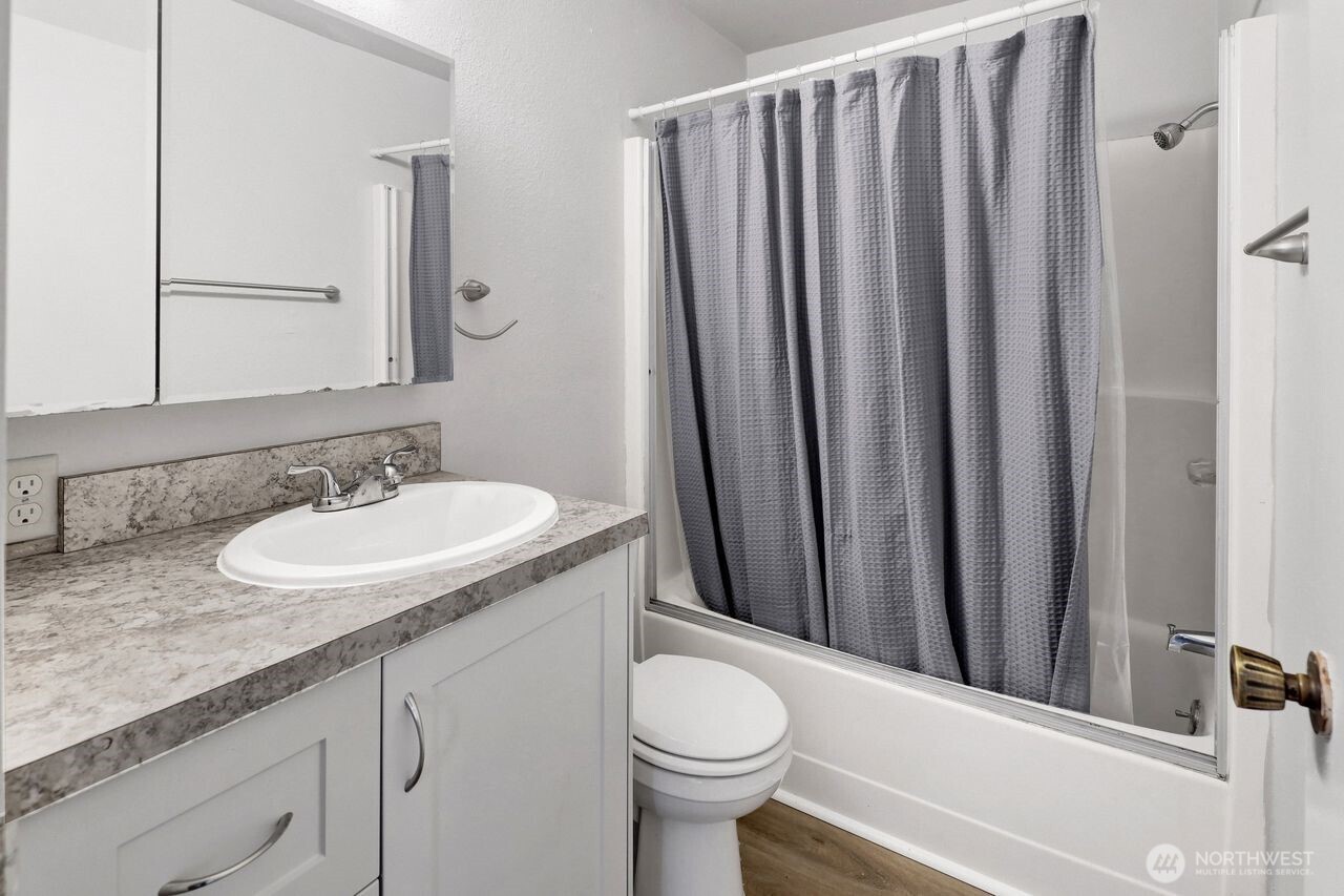 211 Maple Street Lynden, WA 98264 - Photo 31 of 36