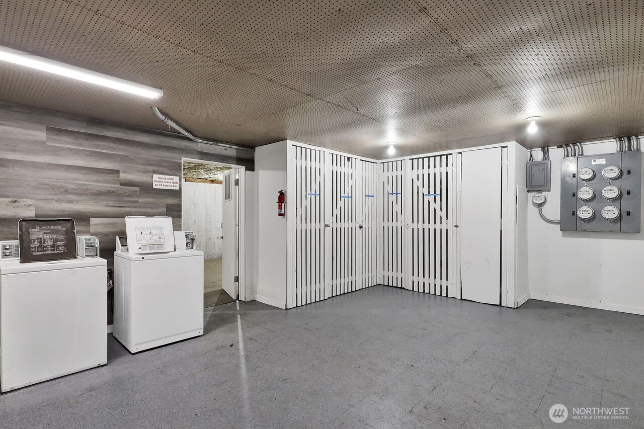 211 Maple Street Lynden, WA 98264 - Photo 33 of 36