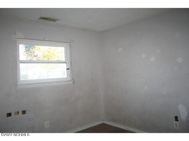 101 Ivey Court Jacksonville, NC 28540 - Photo 11 of 18 Bedroom 2