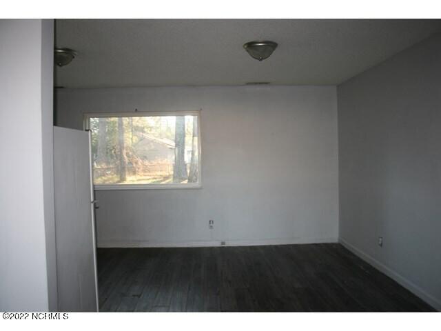 101 Ivey Court Jacksonville, NC 28540 - Photo 7 of 18 Dining Room