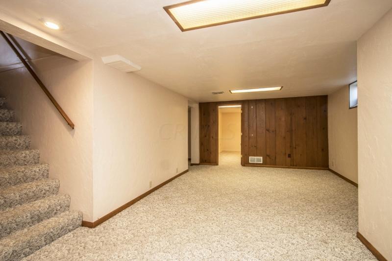 3147 Minerva Lake Road Columbus, OH 43231 - Photo 29 of 51