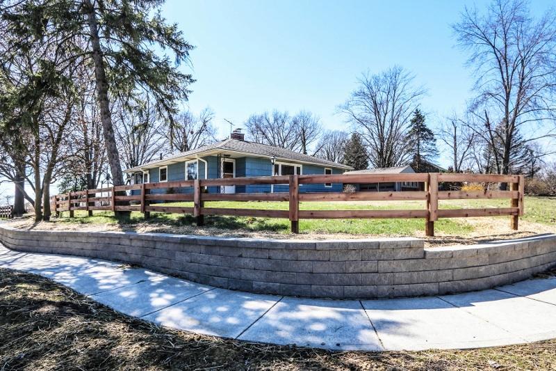 3147 Minerva Lake Road Columbus, OH 43231 - Photo 3 of 51