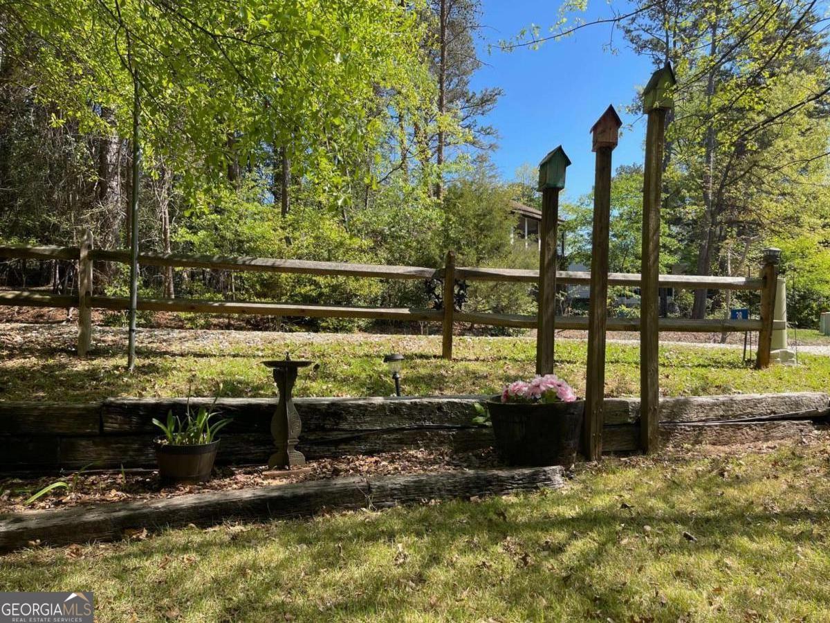 38 Big Water Circle Hartwell, GA 30643 - Photo 14 of 86