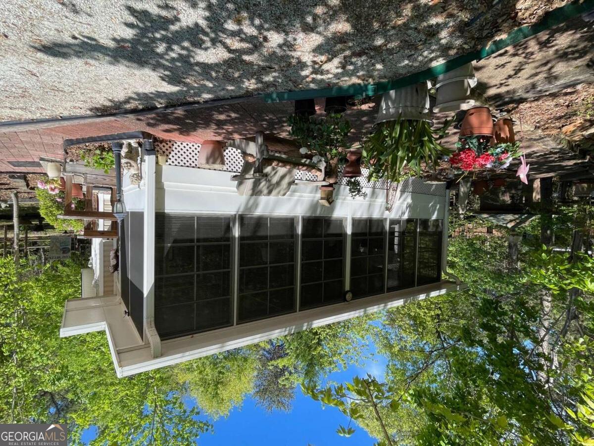 38 Big Water Circle Hartwell, GA 30643 - Photo 5 of 86