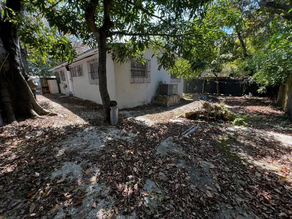 $3,210 | 3771 Frow Avenue, Miami, FL 33133