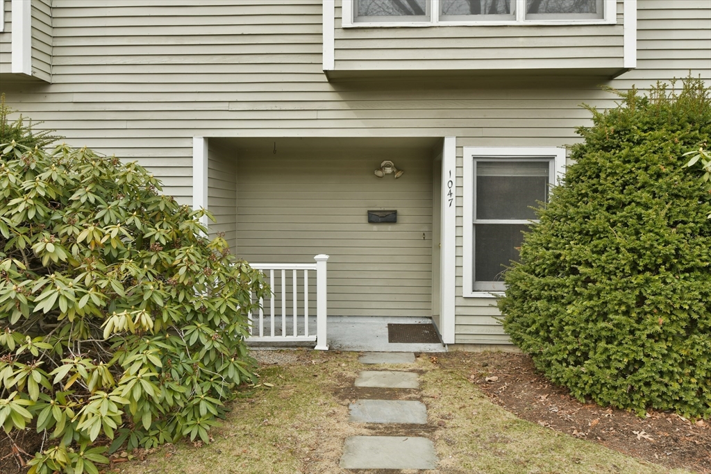 1045 Washington Street, Unit 2 Newton, MA 02465 - Photo 19 of 23
