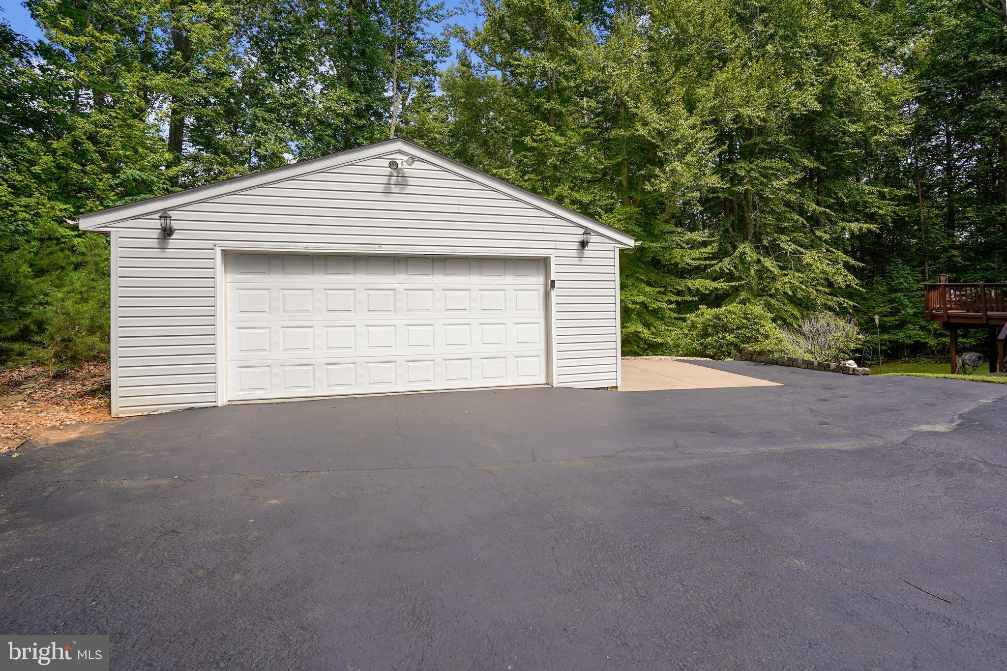 5301 Rutherford Drive Woodbridge, VA 22193 - Photo 55 of 58 Detached 40 by 20 Garage/ workshop with 220 line