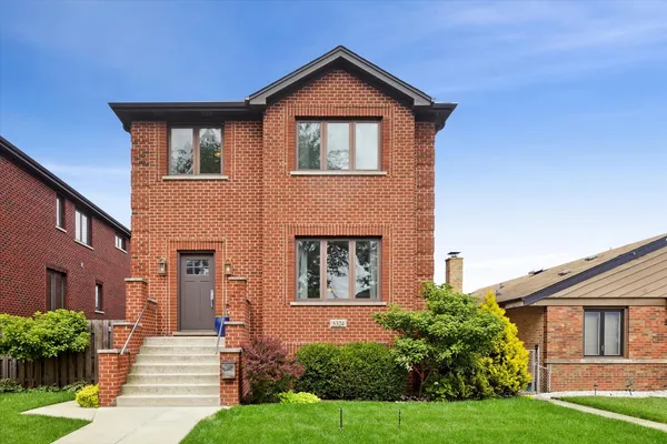 $799,999 | 5324 South Neva Avenue, Chicago, IL 60638