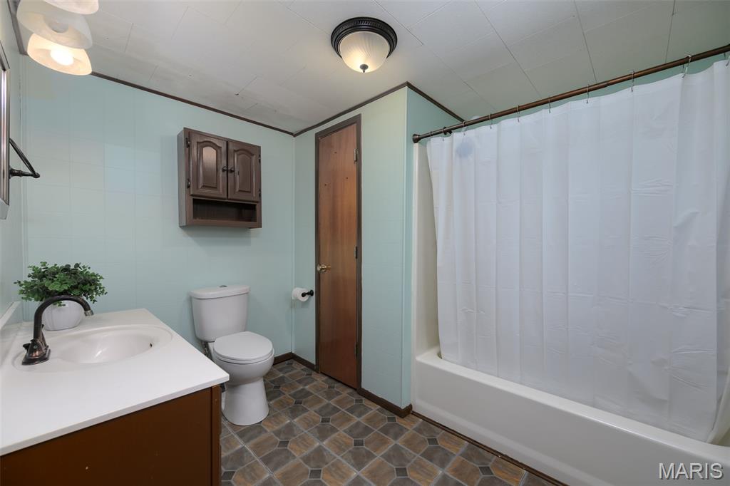 765 Main Street Morrison, MO 65061 - Photo 13 of 26