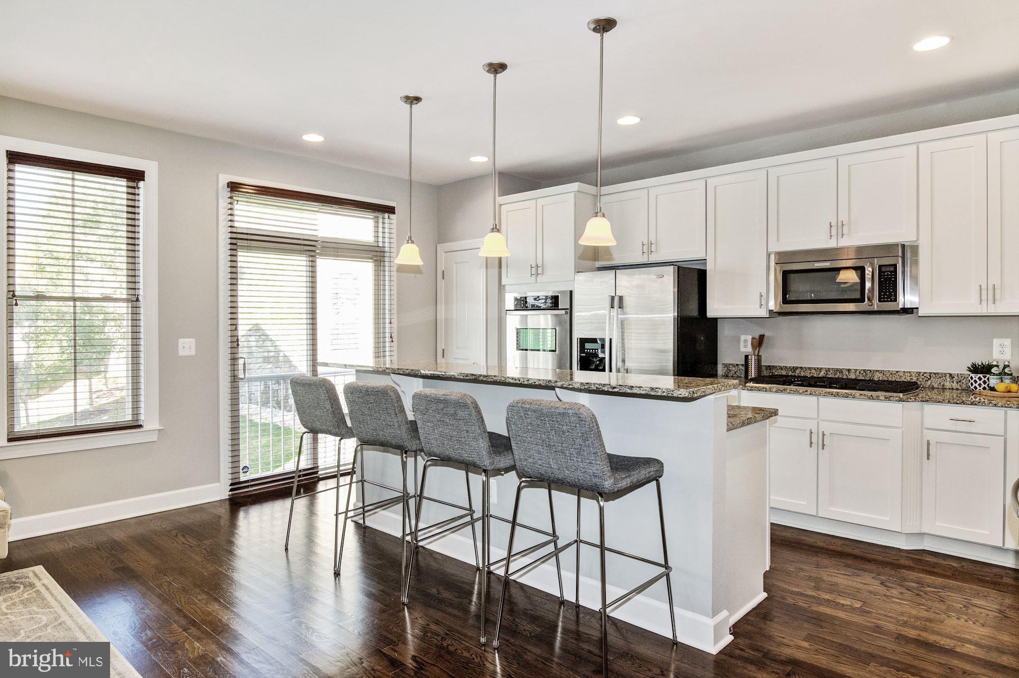 3341 Kemper Road Arlington, VA 22206 - Photo 7 of 32 Eat-In Kitchen