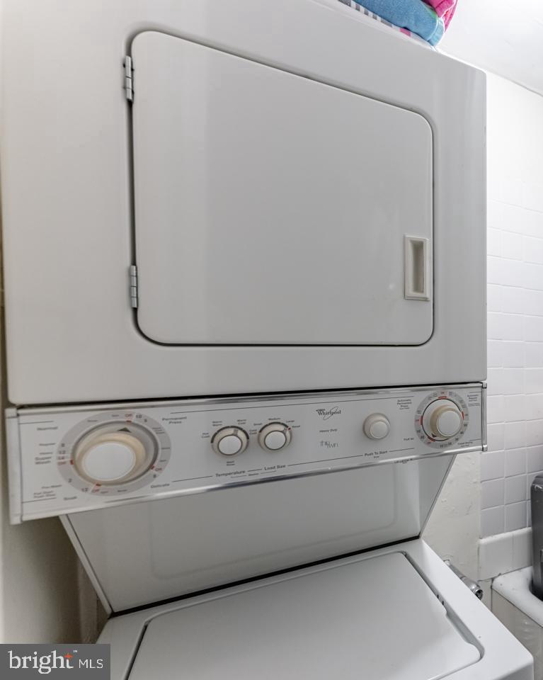 2031 Locust Street, Unit 601 Philadelphia, PA 19103 - Photo 15 of 23