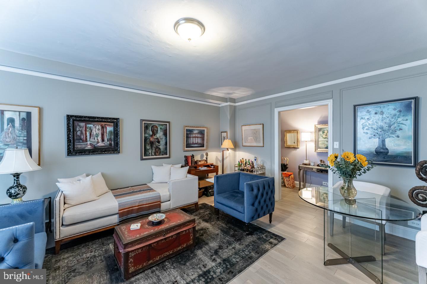 2031 Locust Street, Unit 601 Philadelphia, PA 19103 - Photo 4 of 23
