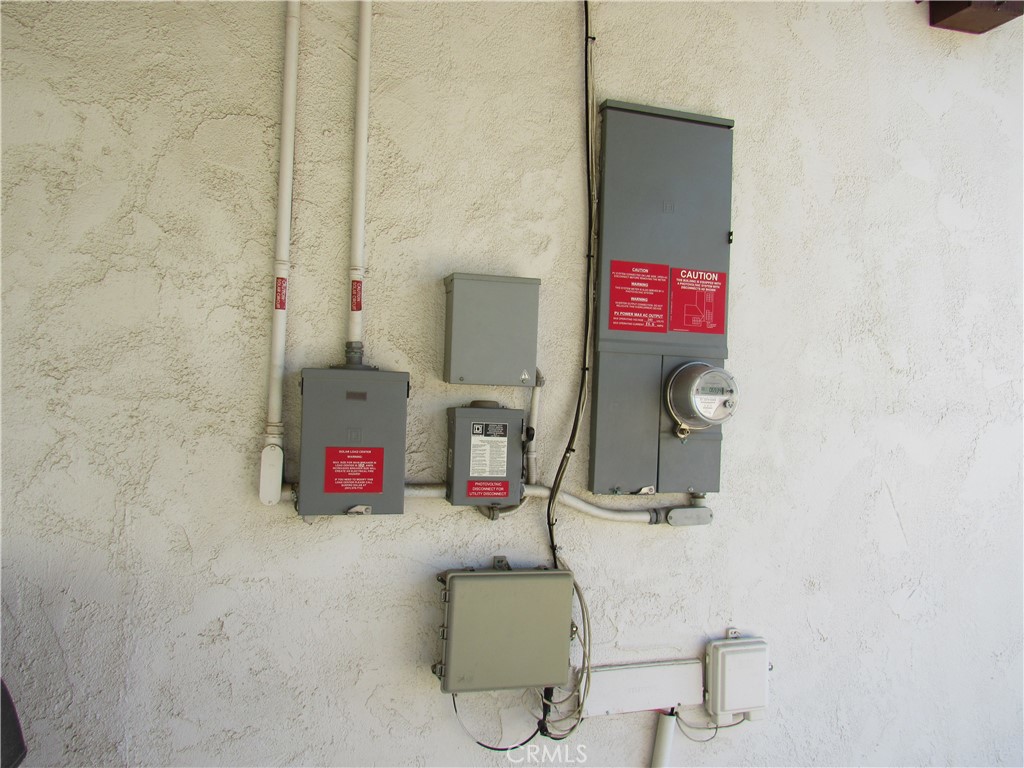 26541 Chambers Avenue Menifee, CA 92586 - Photo 48 of 61 paid off solar