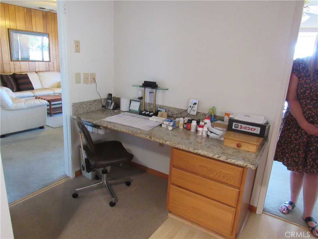 26541 Chambers Avenue Menifee, CA 92586 - Photo 56 of 61 desk area in the kitchen